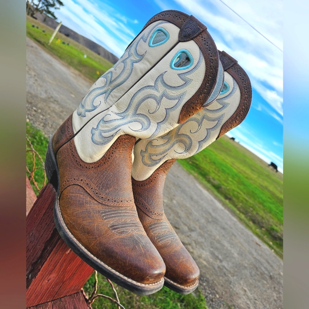 Ariat Rawhide Square-Toe Western Boots